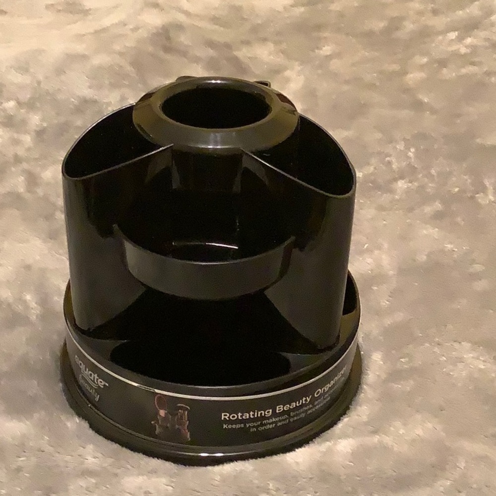 Rotating Makeup Organizer